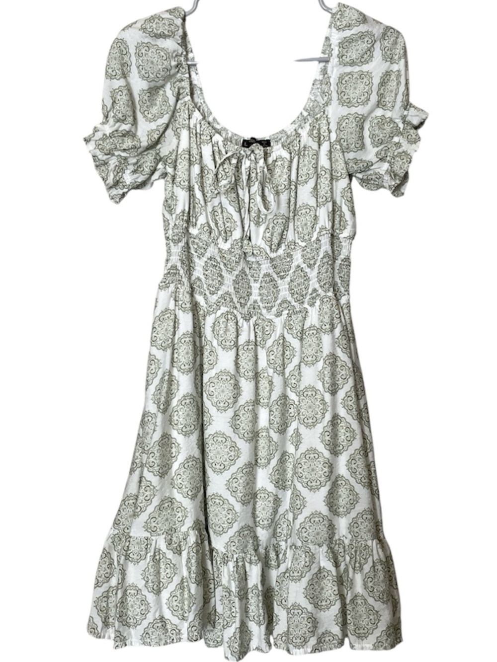 Hesperus White & Olive Boho Medallion Print Dress Size Large I-5